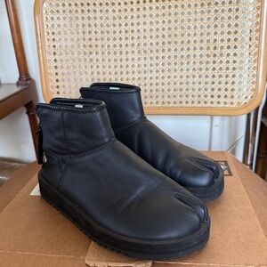 Black Leather Suicoke Tabi Shoes